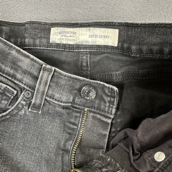 Signature Levi Strauss Jeans Girls 12 Black Denim Super Skinny Distressed Y2K - Picture 4 of 11